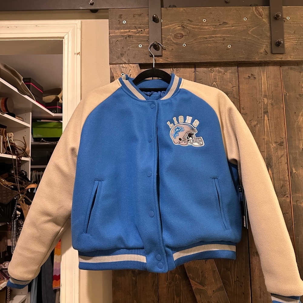 NWT Women’s Detroit Lions Varsity Felt Bomber Jacket L
